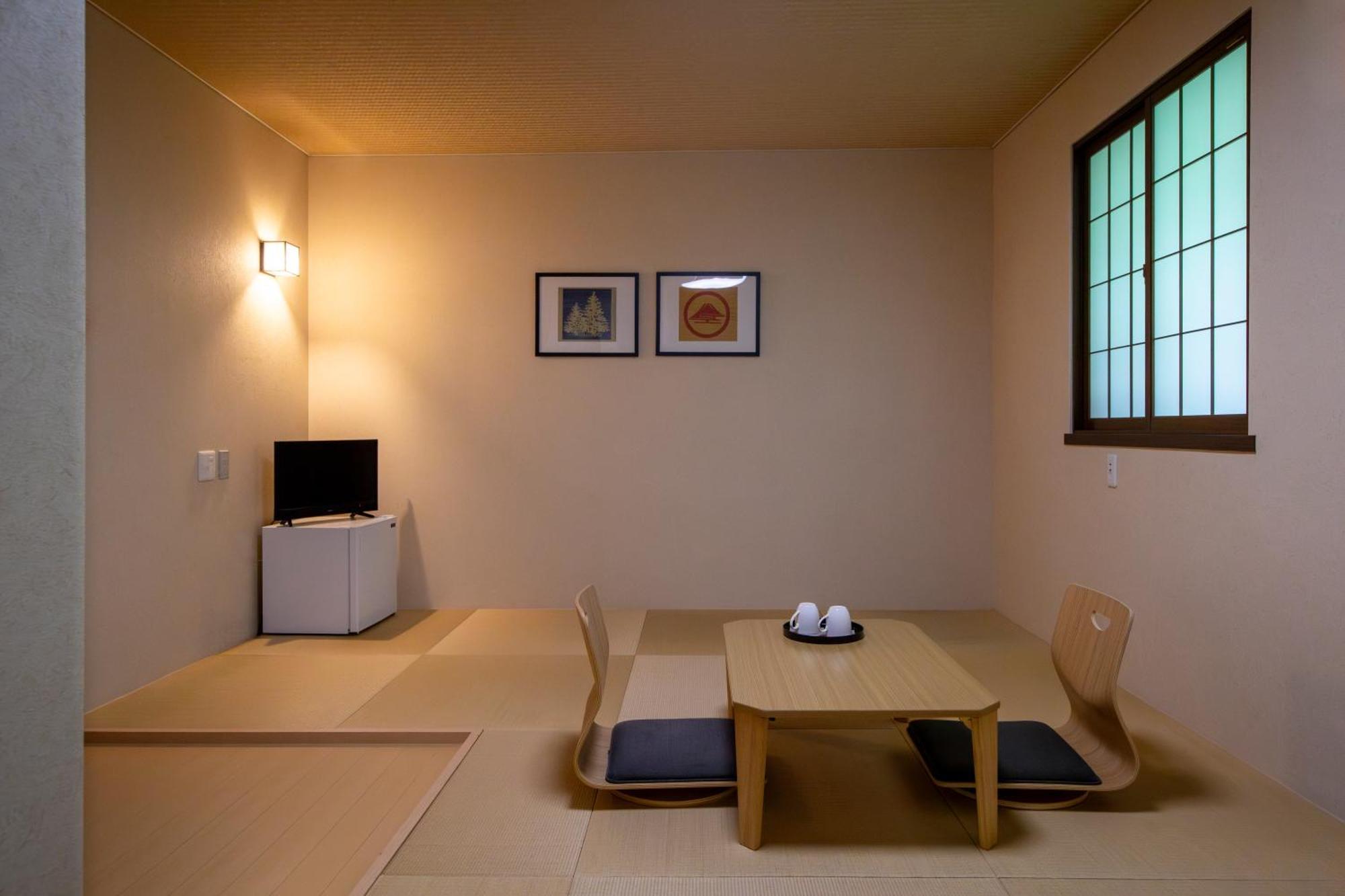 Fujiyama Inn Conifer Fujiyoshida Esterno foto